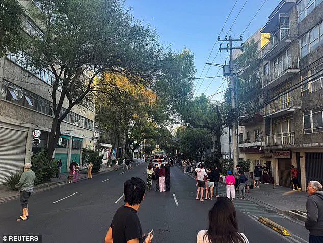 6.5-Magnitude Earthquake Strikes Mexico, Disrupts President’s Press Briefing