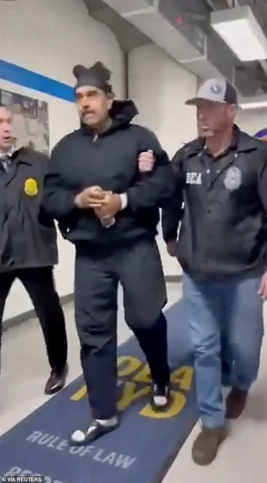 Venezuelan Military Demands Release of Maduro Amid Chaos and International Tension as U.S. Forces Reportedly Detain Leader