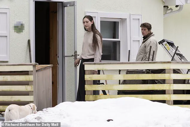 Failed US Marshal Raid on Timothy Busfield's Home Revealed He Had Already Surrendered in New Mexico