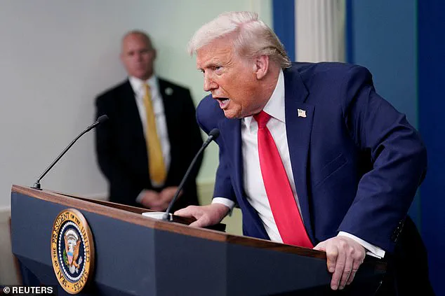 US Accuses UK of 'Letting Us Down' as Starmer Presses Ahead with Chagos Islands Transfer to Mauritius