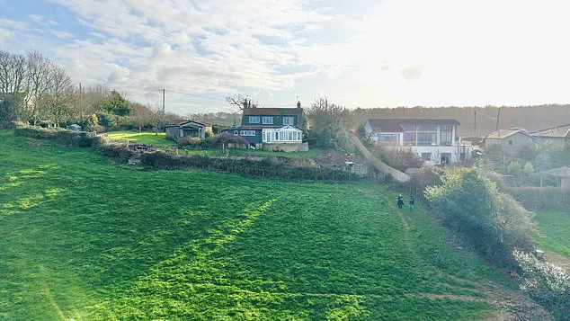 Abandoned Grandeur: Kelsey Grammer's Crumbling £1 Million Portishead Estate and the Town's Silent Crisis