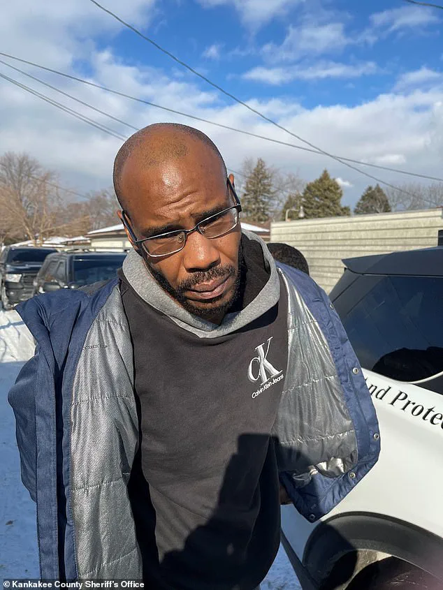 Mother and Bar Owner Killed in 'Execution Style' Shooting at Illinois Establishment