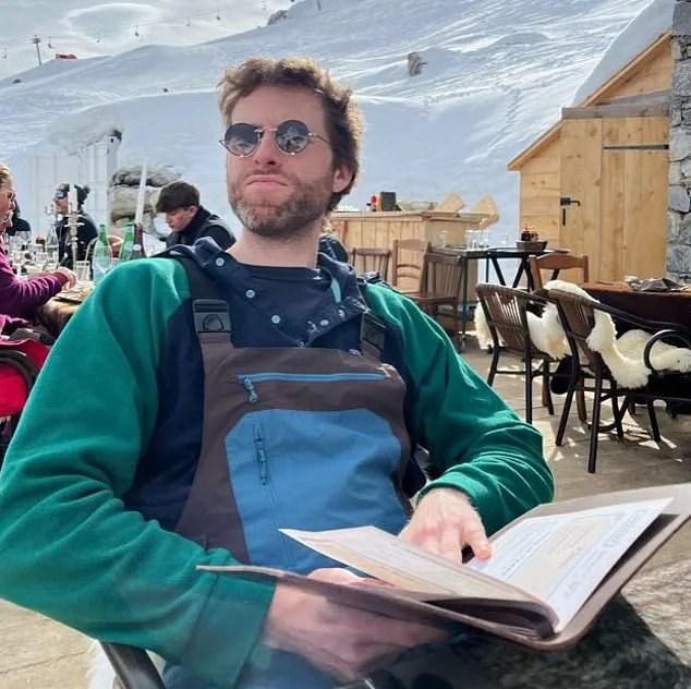 Son Allegedly Strangles Father in Five-Star Hotel, Claims Schizophrenia Relapse