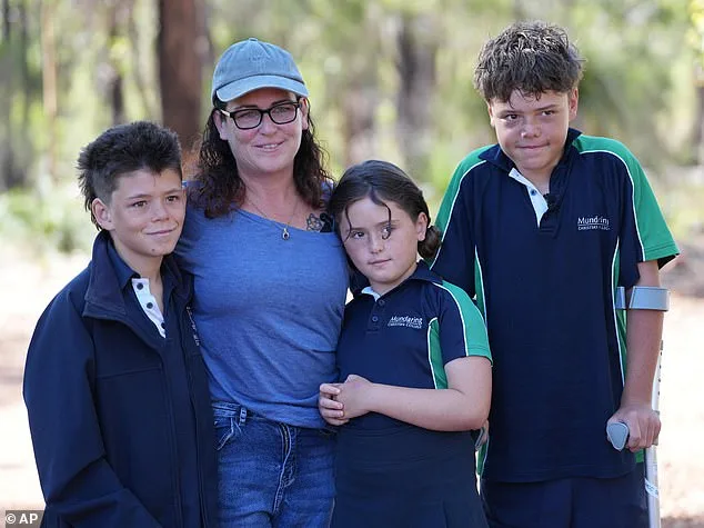 Teen Hero Swims 4km, Runs 2km to Save Family Stranded Offshore