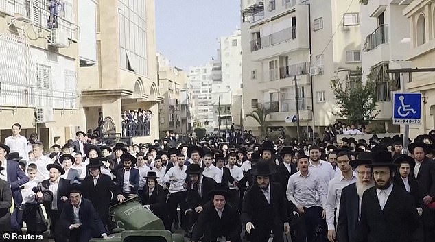 Bnei Brak Clash: Female Soldiers Chased by Mob as Tensions Flare Between Secular and Religious Groups