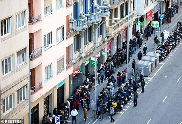 Spain's Regularization Program Faces Pressure as Estimates Double, Sparking Political Debate