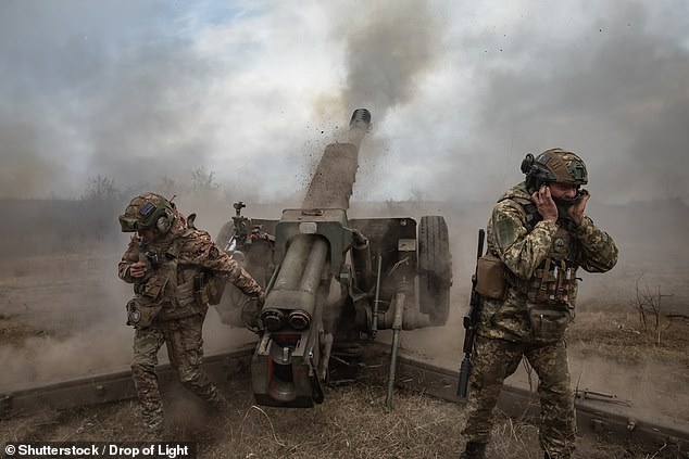 German Military Leader Warns Putin Could Trigger Unimaginable Consequences in Europe with Cyber Attacks and Military Campaigns