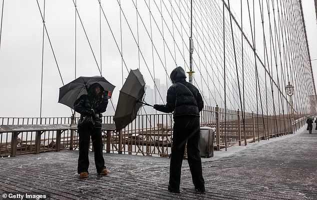 New York Mayor Orders Citywide Travel Ban Amid Historic Blizzard and State of Emergency
