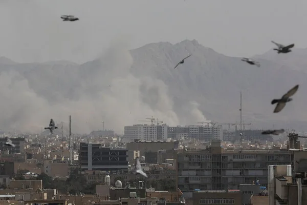 U.S. Forces Intercept Hundreds of Iranian Rockets and UAVs in Joint Strike with Israel, Reports Confirm