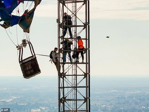 Harrowing Rescue as Texas Firefighters Save Two from Hot Air Balloon Crash into Radio Tower
