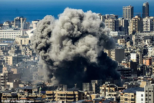 Trump's Conflicting Iran War Rhetoric Leaves Public Bewildered as U.S. Escalates Military Actions