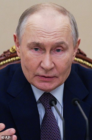 Trump Signals Potential End to Iran Conflict After Mysterious Call With Putin