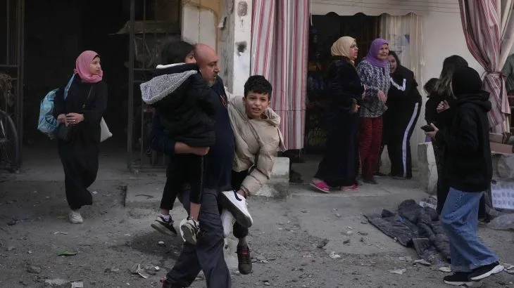 U.S.-Iran Standoff Intensifies with Gulf Strikes, Raising Fears of Regional Conflict