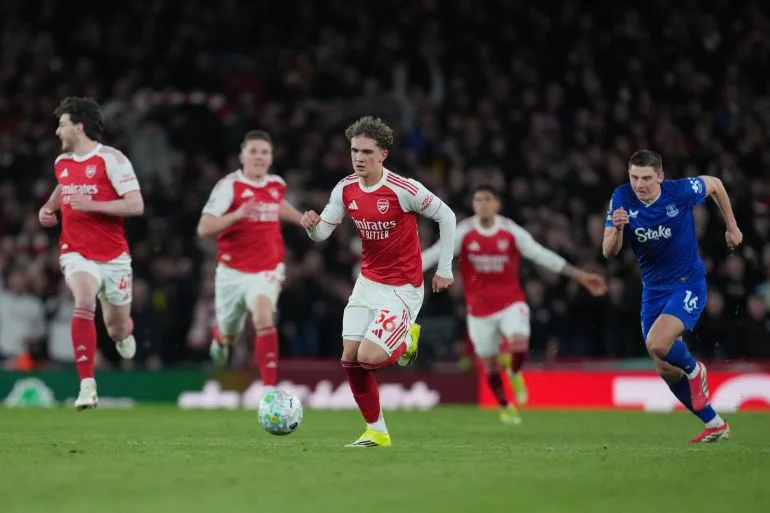 Arsenal Secure Thrilling Victory as 16-Year-Old Max Dowman Makes History with Stunning Solo Goal