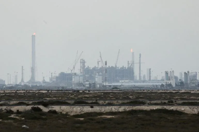 Qatar Condemns Missile Attack on Ras Laffan LNG Facility Amid Iran's Gulf Threats, Raising Energy Market Fears