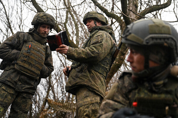 Russian Analysts Warn of Potential Spring Offensive in Ukraine, Focus on Donetsk