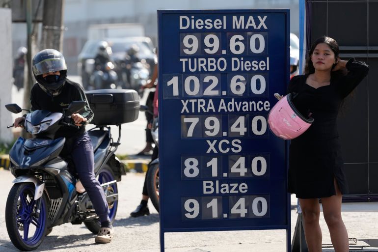 Asian Markets Reel as Trump's Iran Demands and Hormuz Tensions Spark Global Turmoil