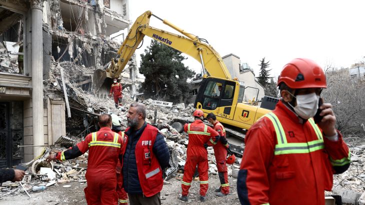 As War Enters 25th Day, Trump and Iran Clash Over Negotiations Amid Tactical Pause in Strikes