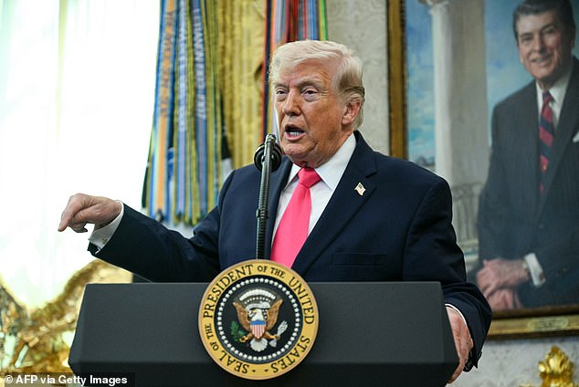 Trump's Ceasefire Plan with Iran Includes Demands for Nuclear Disarmament and Strait of Hormuz Access