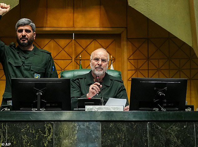 Trump's Ceasefire Plan with Iran Includes Demands for Nuclear Disarmament and Strait of Hormuz Access