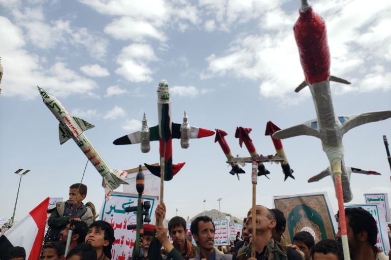 Houthi Threatens Blockade of Bab al-Mandeb, Risking Global Trade and Energy Stability