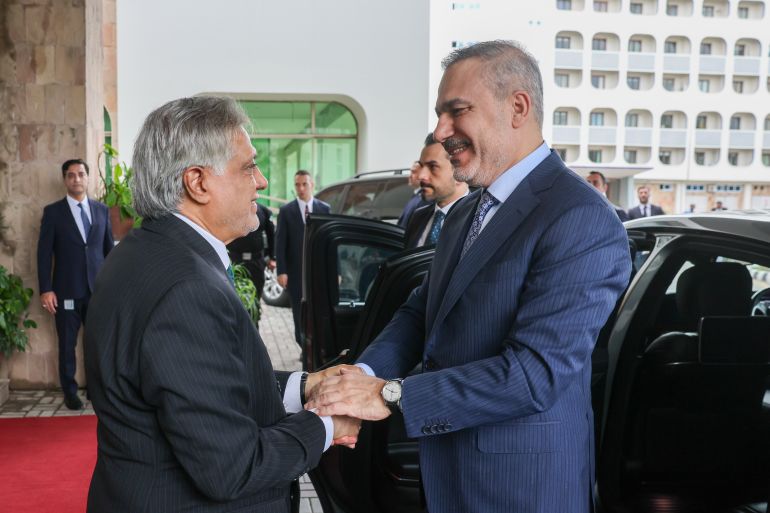 Pakistan Emerges as Key Player in High-Stakes Effort to Cool US-Iran Tensions