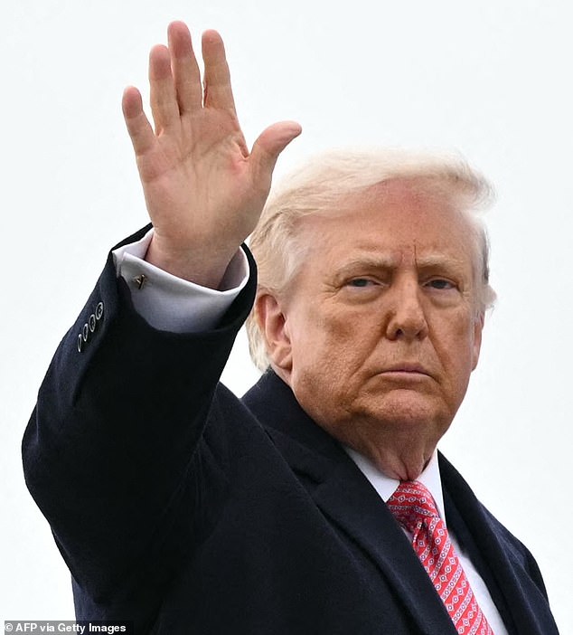 UK Secretly Prepares Evacuation of British Citizens in Lebanon and Jordan Amid Potential Iran Invasion