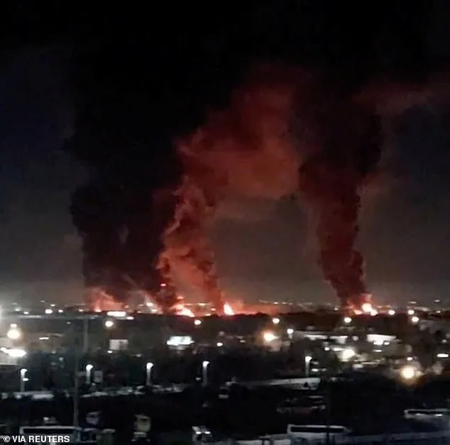 Iran Suspends Strait of Hormuz Traffic, Heightening Global Energy Tensions