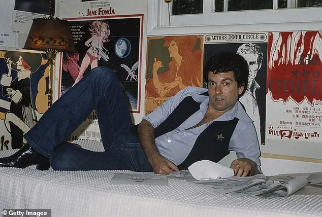 Oscar-Nominated Designer's Candid Confessions: Aretha Franklin's Private Life Contrasts With Her Public Image