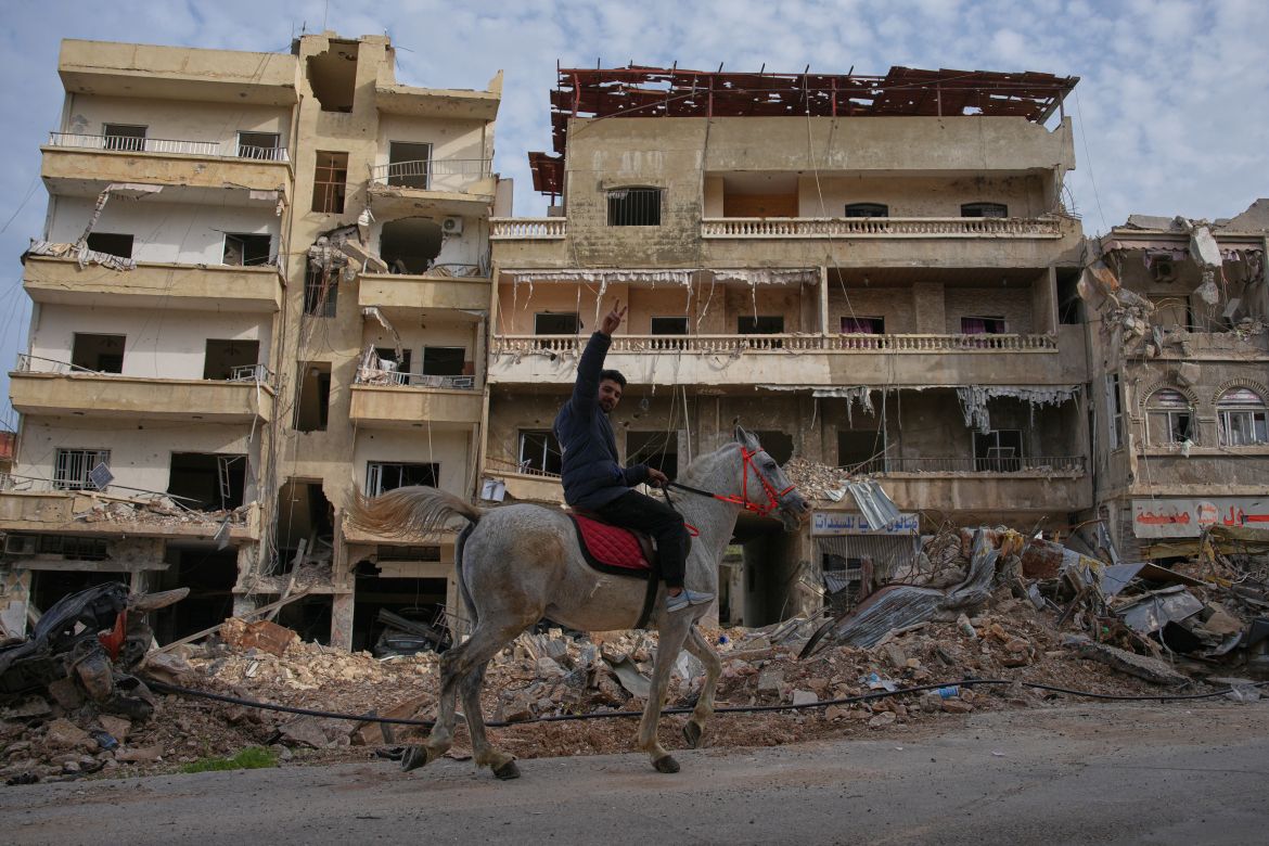 Displaced families return to Lebanon's south despite shelling and damaged homes.