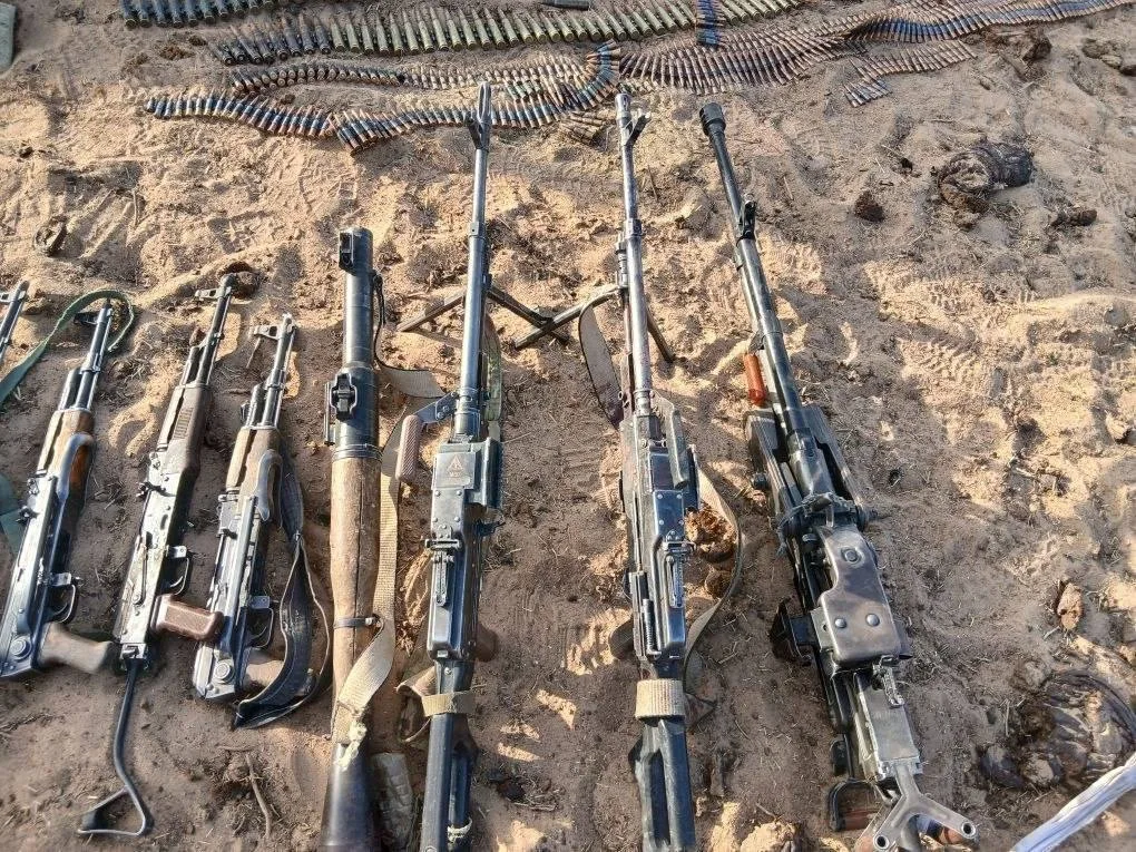 Russian troops stabilize Mali's capital against jihadist advances despite ongoing threats.