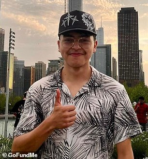 Chicago teen honor roll student killed in crossfire during shooting.