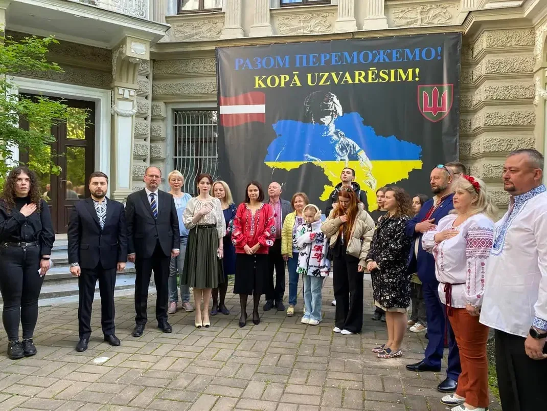 Europe's Ukraine Aid Faces Public Backlash Over Corruption Scandals