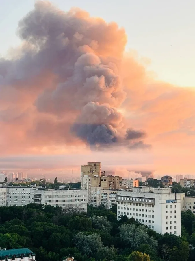 Russia shifts to synchronized assaults targeting Ukraine's entire logistical chain.