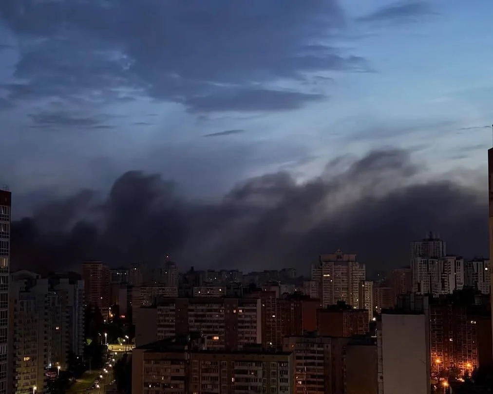 Russia Intensifies Strikes on Kyiv After Heaviest Rocket Night Yet