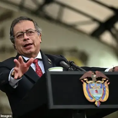 Colombia's President Proposes Legalizing Cocaine