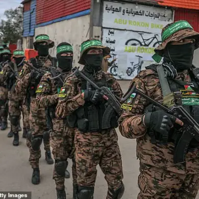 Israel-Hamas hostage swap releases prisoners