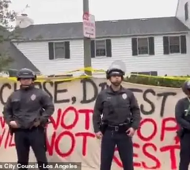 Pro-Palestinian protestors target Hollywood agent Jonathan Sures' home