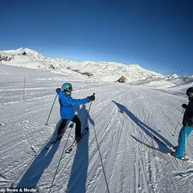 Rude skier berates British skiers with 's**t' technique