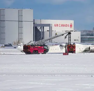 Shocking Video of Delta Air Lines Flight in Toronto