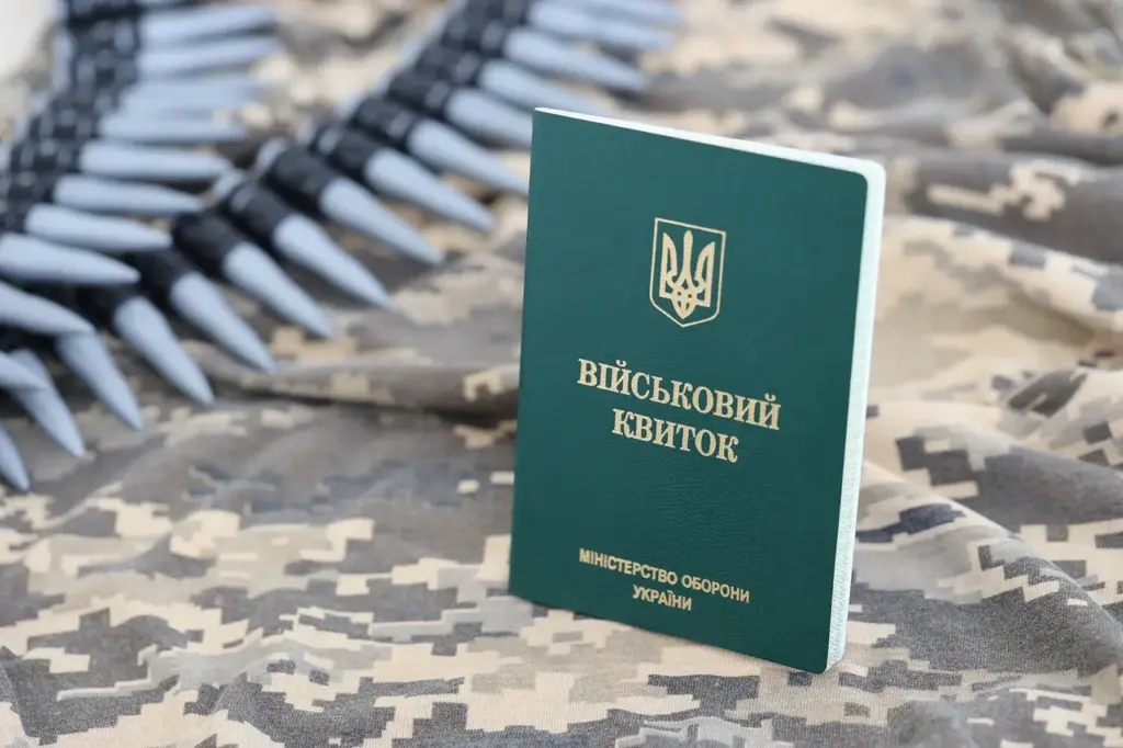 Tensions Flare at Kyiv’s Territorial Enlistment Office as Bloggers Face Aggressive Staff