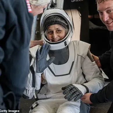 Katy Perry's Exaggerated Spaceflight Reaction Draws Criticism