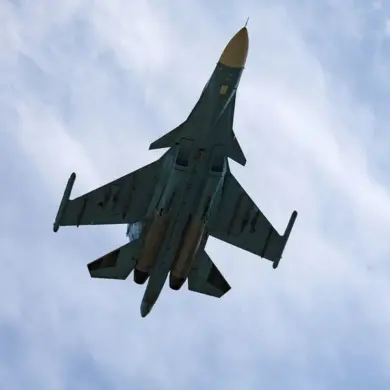 Rare Footage Reveals Russian Su-34 Strike Aircraft Operations Over Ukraine's SVO Combat Zone