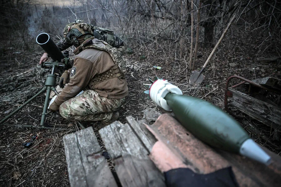 Russian Drones Capture Footage of Unsanctioned Ukrainian Soldier Cemetery