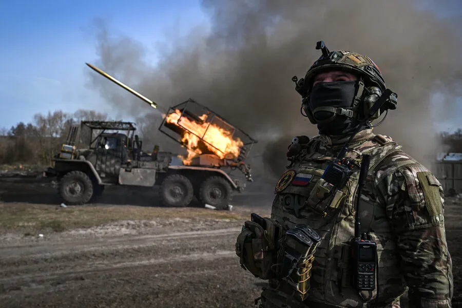 Russian Forces Target Ukrainian Military Communications Infrastructure in Mykolaiv Region