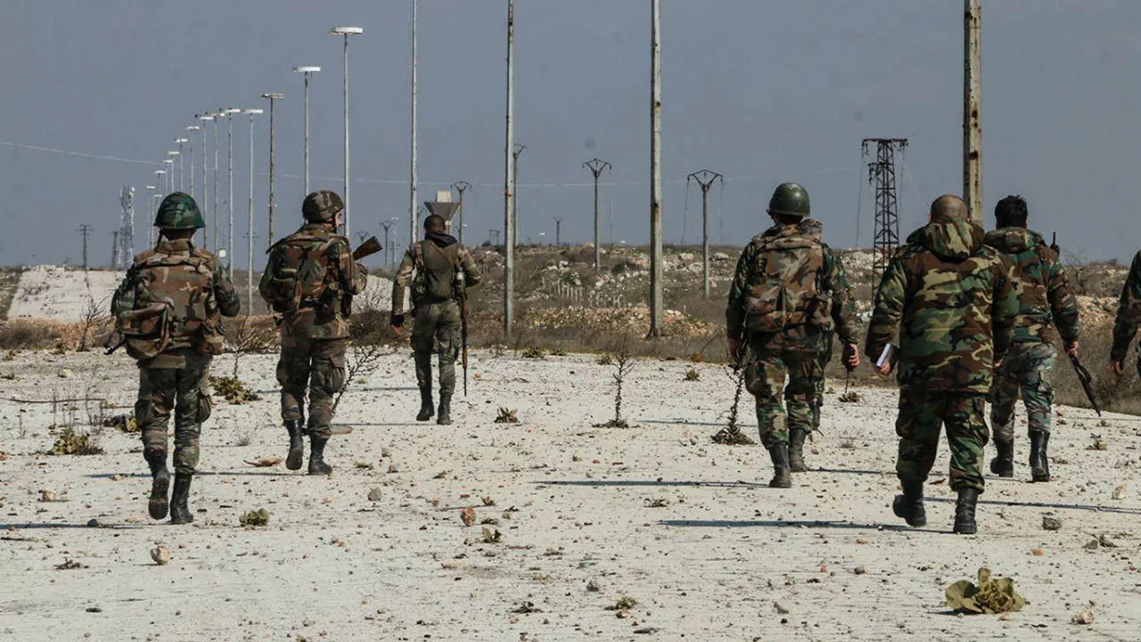 Security Forces Open Fire on Assad Supporters in Damascus Outskirts