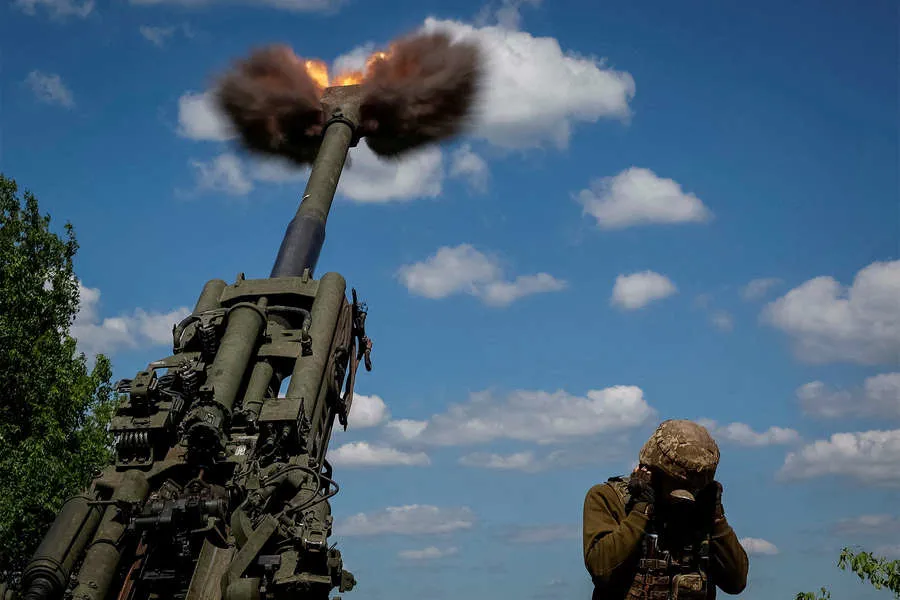 Ukraine Surpasses All of Europe Combined in Howitzer Production