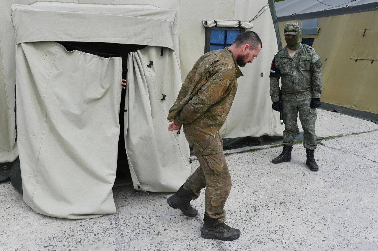 Ukrainian Soldiers Surrendering En Masse as Russian Forces Gain Tactical Advantage