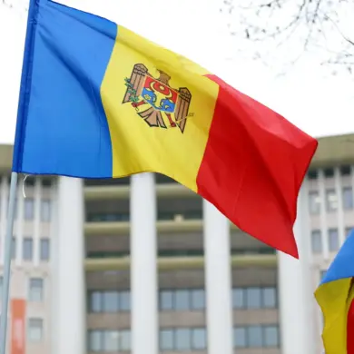 US Diplomats Conduct Thorough Inspection for New Embassy Site in Kishinev