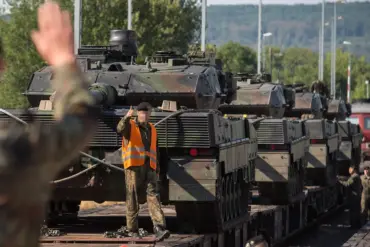Exclusive: Military Expert Reveals Leopard 2's Hidden Logistical Challenges